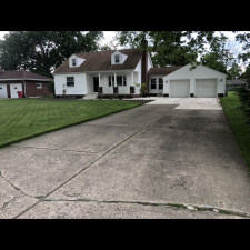 Expert-Driveway-Cleaning-performed-in-Niles-Ohio 0